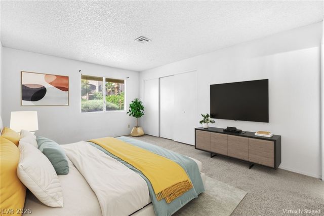 6867 Tamarus Street 104, Las Vegas, NV 89119