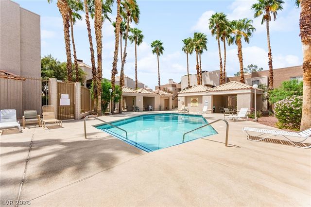 6867 Tamarus Street 104, Las Vegas, NV 89119