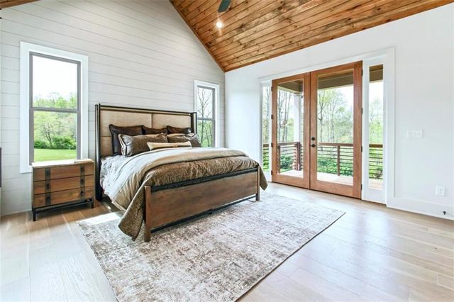 1250 Owen Glen Drive, Blairsville, GA 30512