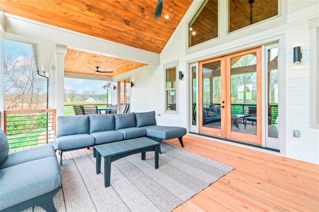1250 Owen Glen Drive, Blairsville, GA 30512