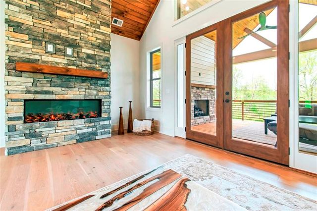 1250 Owen Glen Drive, Blairsville, GA 30512