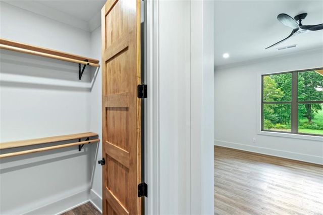 1250 Owen Glen Drive, Blairsville, GA 30512