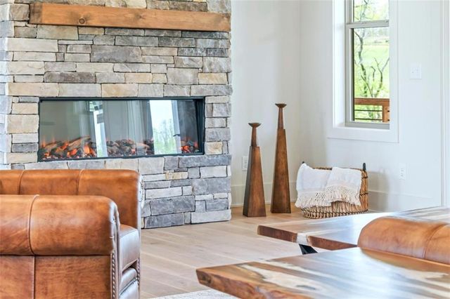 1250 Owen Glen Drive, Blairsville, GA 30512