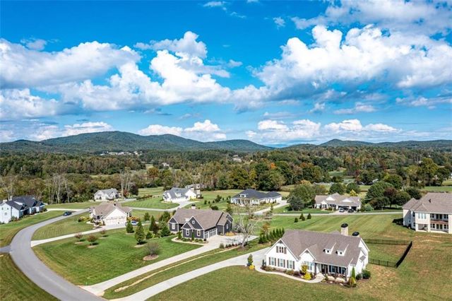 1250 Owen Glen Drive, Blairsville, GA 30512