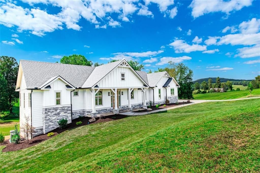 1250 Owen Glen Drive, Blairsville, GA 30512