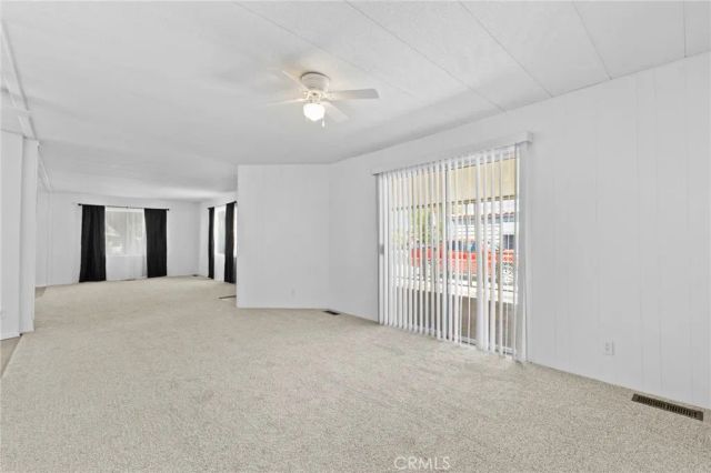 44069 Lloyd Street, Hemet, CA 92544