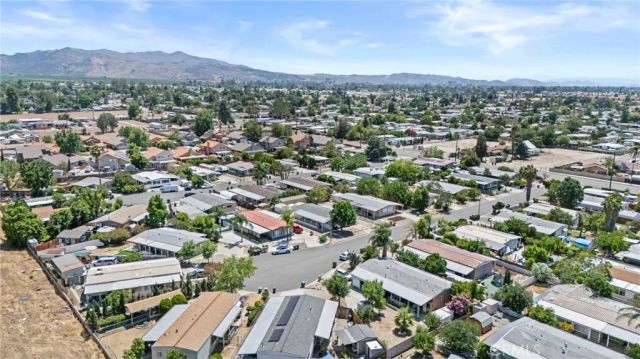 44069 Lloyd Street, Hemet, CA 92544