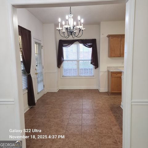 2560 Rosehill Circle, Lithia Springs, GA 30122