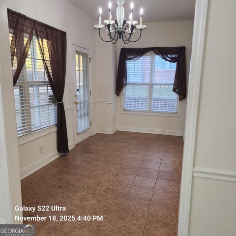 2560 Rosehill Circle, Lithia Springs, GA 30122