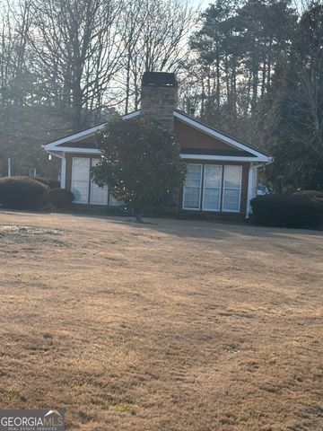 2560 Rosehill Circle, Lithia Springs, GA 30122