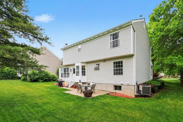 14 Tattersall Lane, Florence, KY 41042