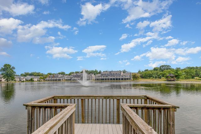 14 Tattersall Lane, Florence, KY 41042