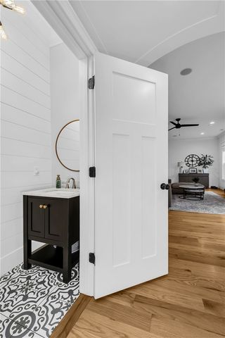 402 W Prospect Street, Fayetteville, AR 72701