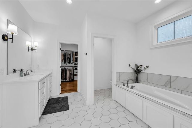 402 W Prospect Street, Fayetteville, AR 72701