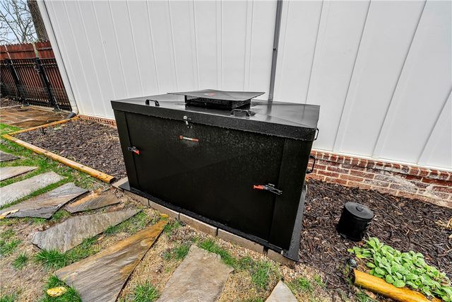 402 W Prospect Street, Fayetteville, AR 72701