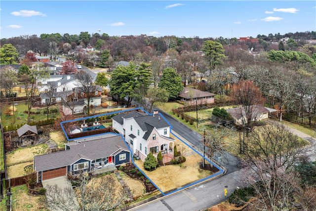 402 W Prospect Street, Fayetteville, AR 72701