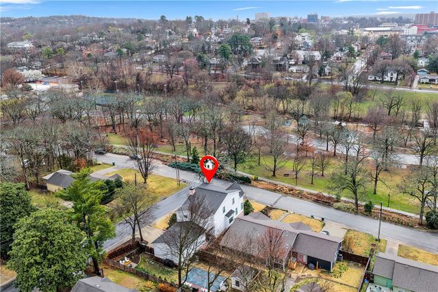 402 W Prospect Street, Fayetteville, AR 72701