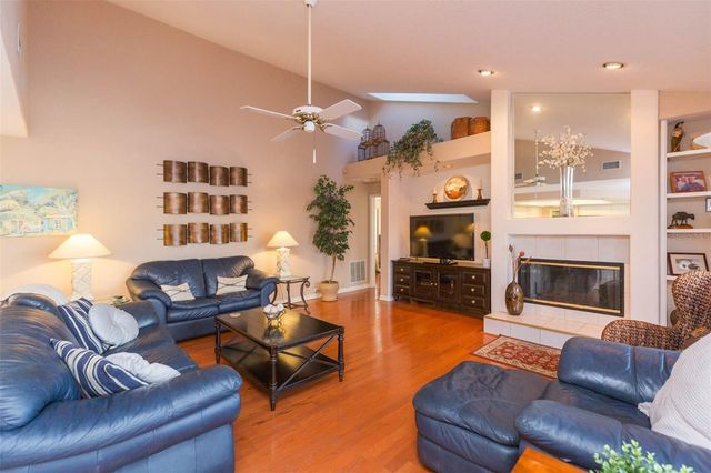 9108 CANBERLEY DRIVE, Tampa, FL 33647