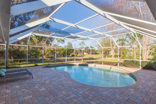 9108 CANBERLEY DRIVE, Tampa, FL 33647