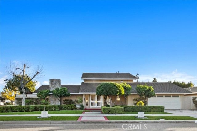 3030 E Elgin Place, Orange, CA 92869