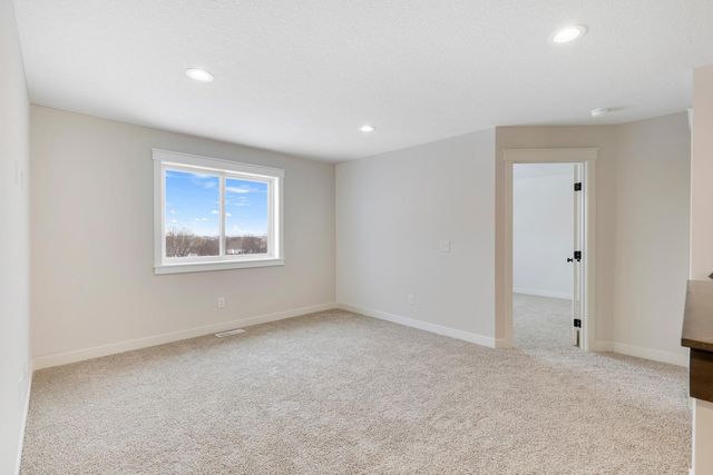 13702 Arrowhead Way, Rosemount, MN 55068
