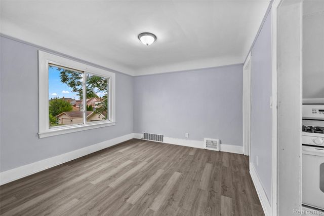 6406 Payne Avenue, Dearborn, MI 48126