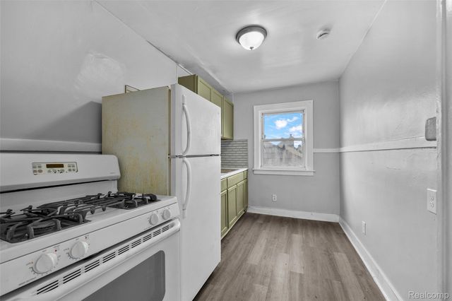 6406 Payne Avenue, Dearborn, MI 48126