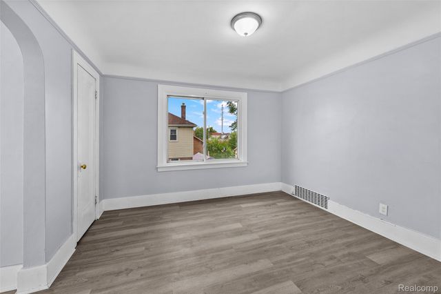 6406 Payne Avenue, Dearborn, MI 48126