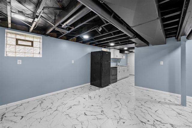 6406 Payne Avenue, Dearborn, MI 48126