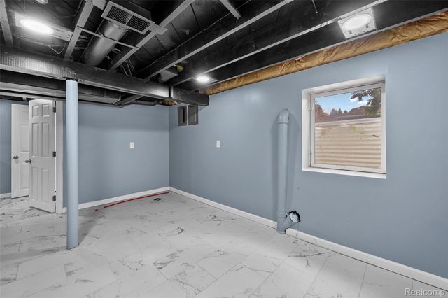 6406 Payne Avenue, Dearborn, MI 48126