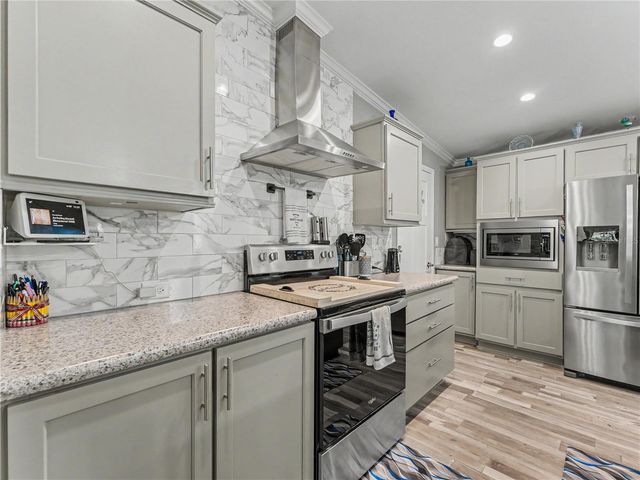 12532 FAIRWAY AVENUE, Brooksville, FL 34613