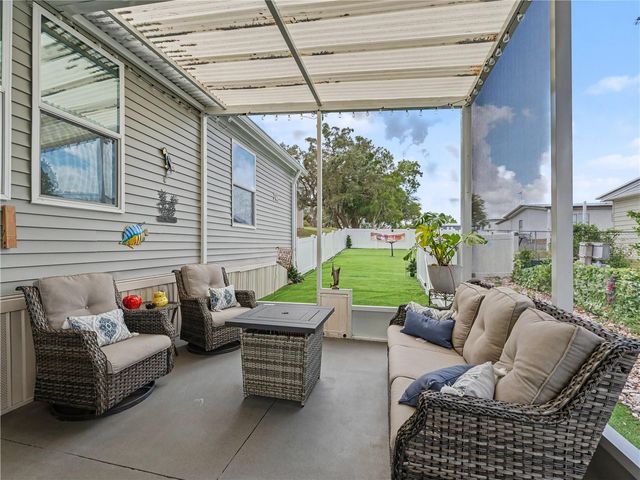 12532 FAIRWAY AVENUE, Brooksville, FL 34613