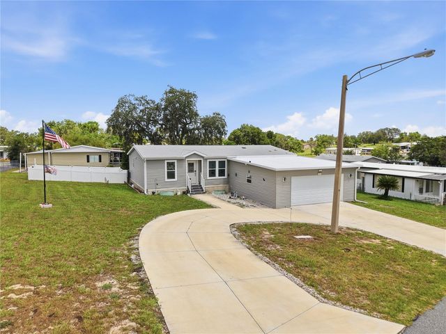 12532 FAIRWAY AVENUE, Brooksville, FL 34613