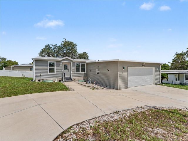 12532 FAIRWAY AVENUE, Brooksville, FL 34613