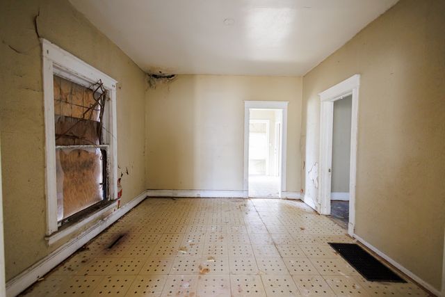 427 S Chicago Avenue, Kankakee, IL 60901