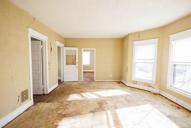 427 S Chicago Avenue, Kankakee, IL 60901