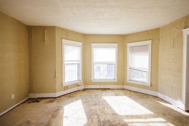 427 S Chicago Avenue, Kankakee, IL 60901