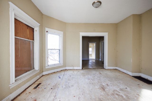 427 S Chicago Avenue, Kankakee, IL 60901