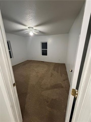 934 Williams Street, Excelsior Springs, MO 64024