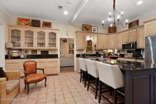 5111 Canton Heights Drive, Jackson, MS 39211