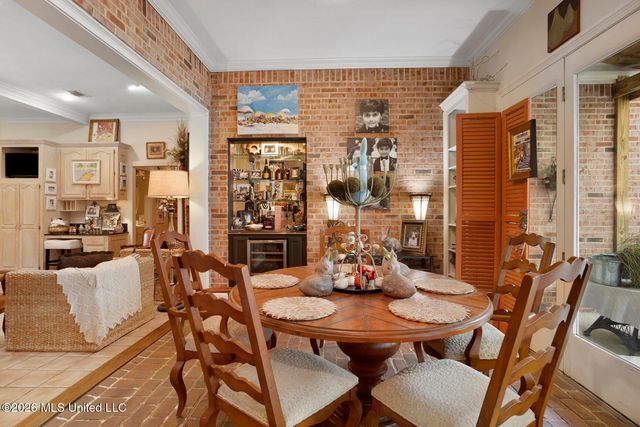 5111 Canton Heights Drive, Jackson, MS 39211