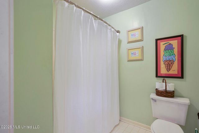 5111 Canton Heights Drive, Jackson, MS 39211