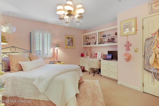 5111 Canton Heights Drive, Jackson, MS 39211