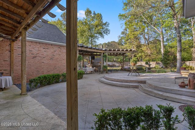 5111 Canton Heights Drive, Jackson, MS 39211