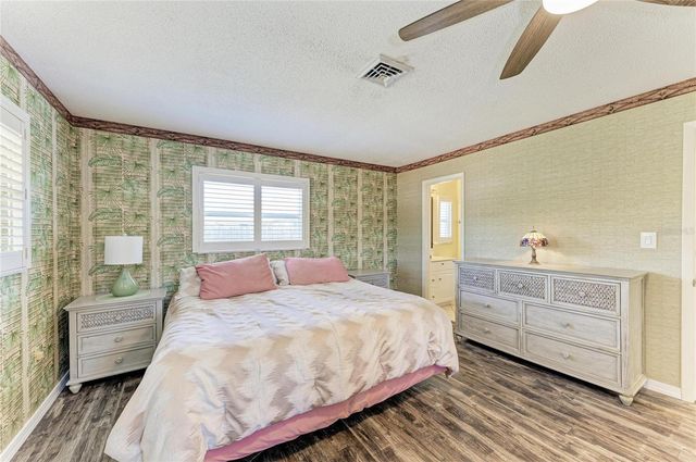 1768 BANYAN DRIVE, Venice, FL 34293