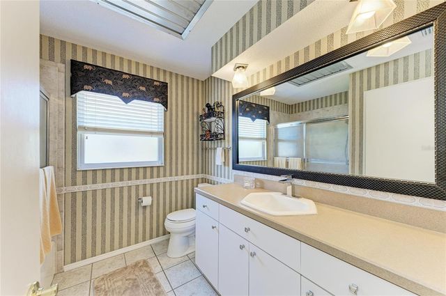 1768 BANYAN DRIVE, Venice, FL 34293