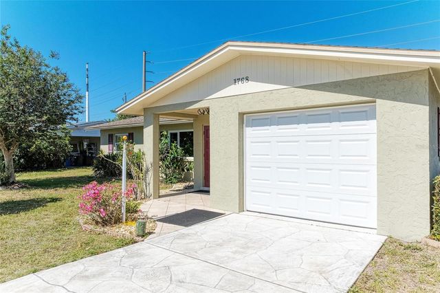 1768 BANYAN DRIVE, Venice, FL 34293