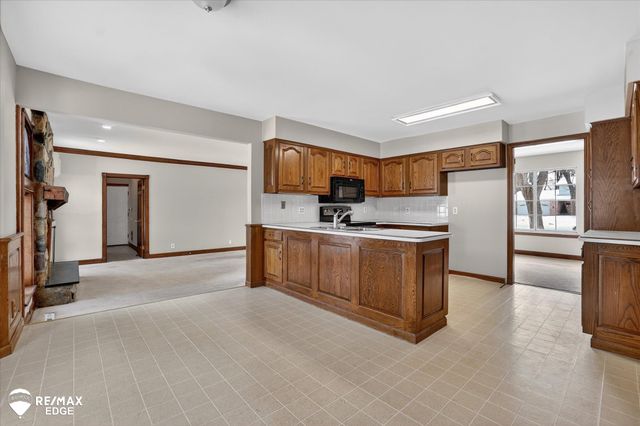 8454 Wesley Drive, Flushing Twp, MI 48433