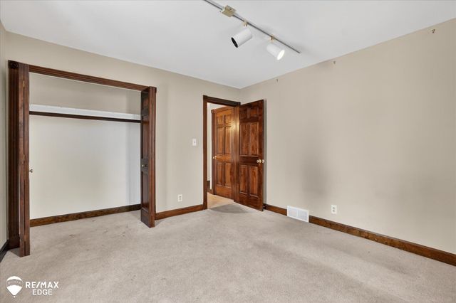 8454 Wesley Drive, Flushing Twp, MI 48433