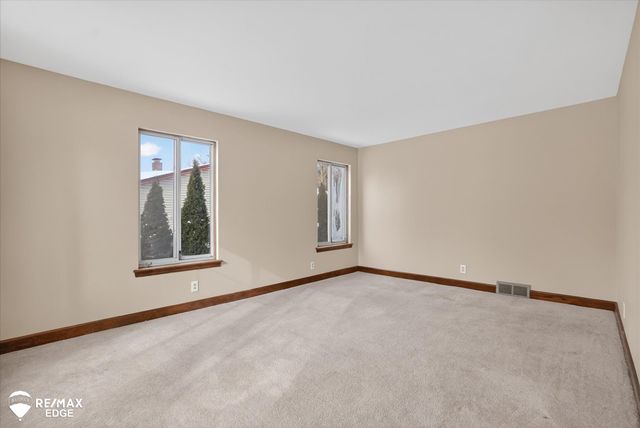 8454 Wesley Drive, Flushing Twp, MI 48433